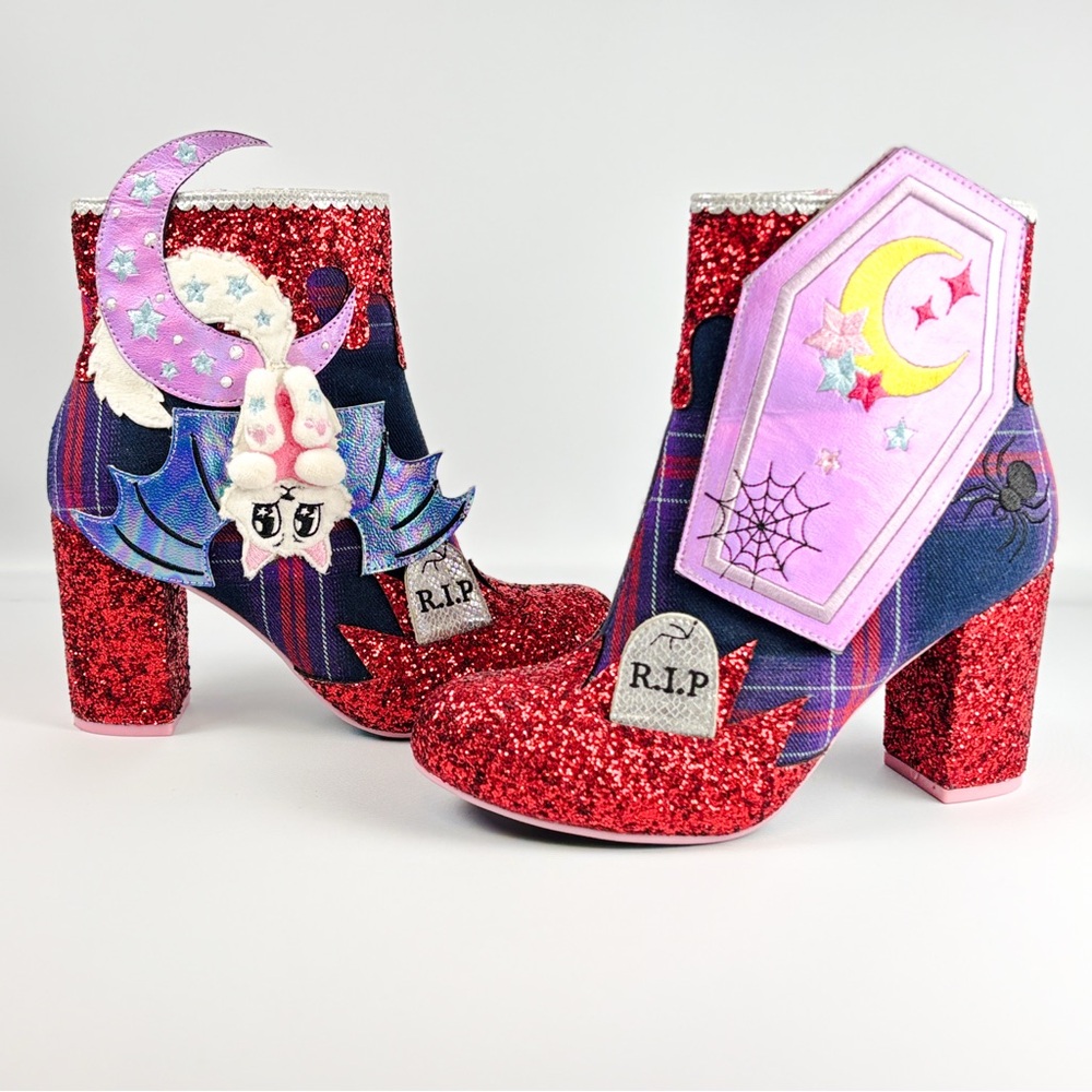 Irregular Choice “Night Terror” 4404-17A Red Glitter Bat Cat Boots – Size 39
